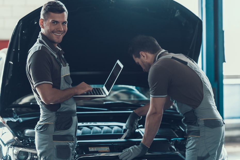Automotive Schools Auto Mechanic Training