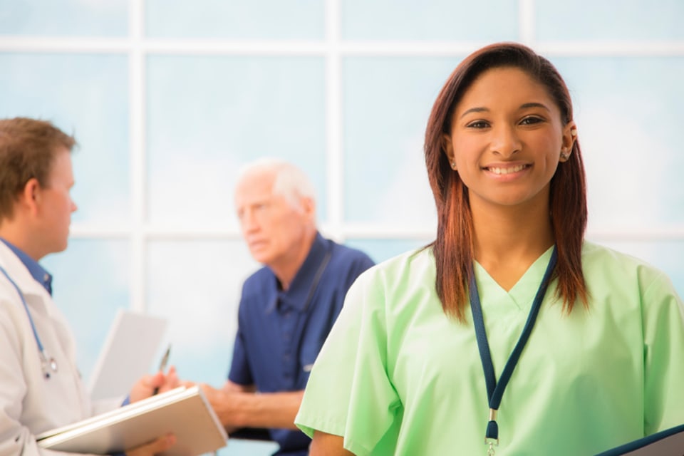 22 HandsOn Jobs That Pay Well Careers with Little Schooling