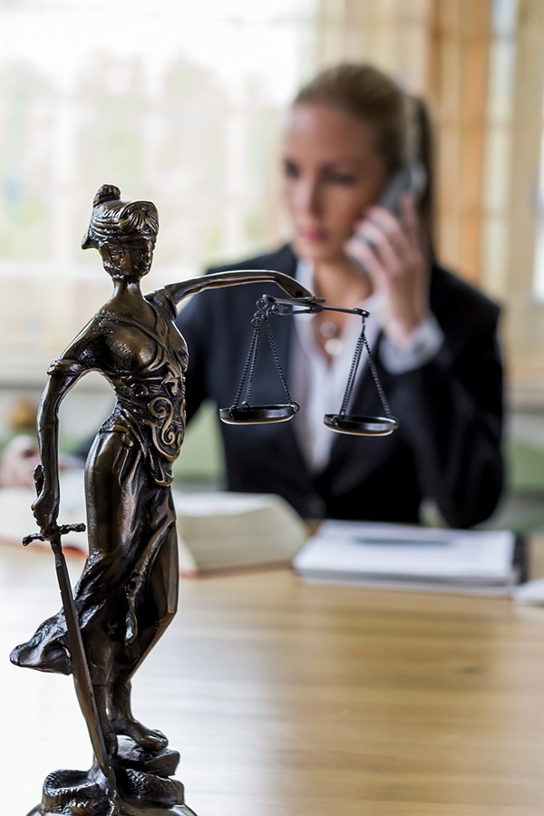 Legal Assistant Training Schools & Colleges Career Programs