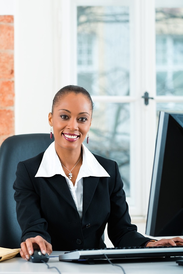 Guide to Paralegal Schools Training & Career FAQ