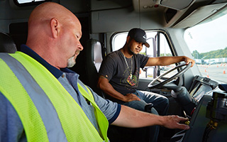 Commercial Driver's License (CDL) Training