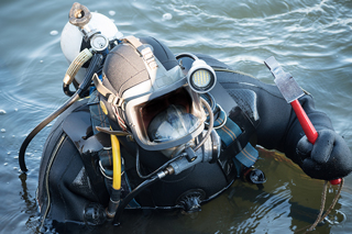 Underwater Welding Career Information